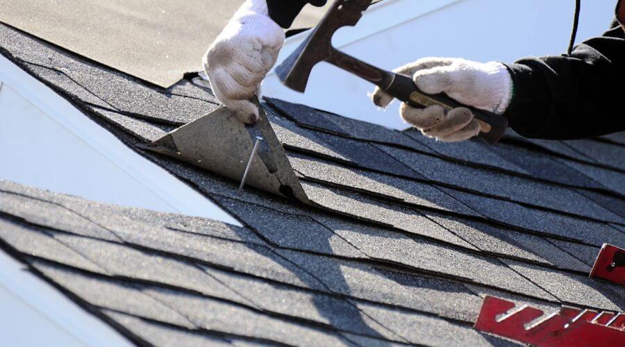 Professional residential roofers in Centerton, AR